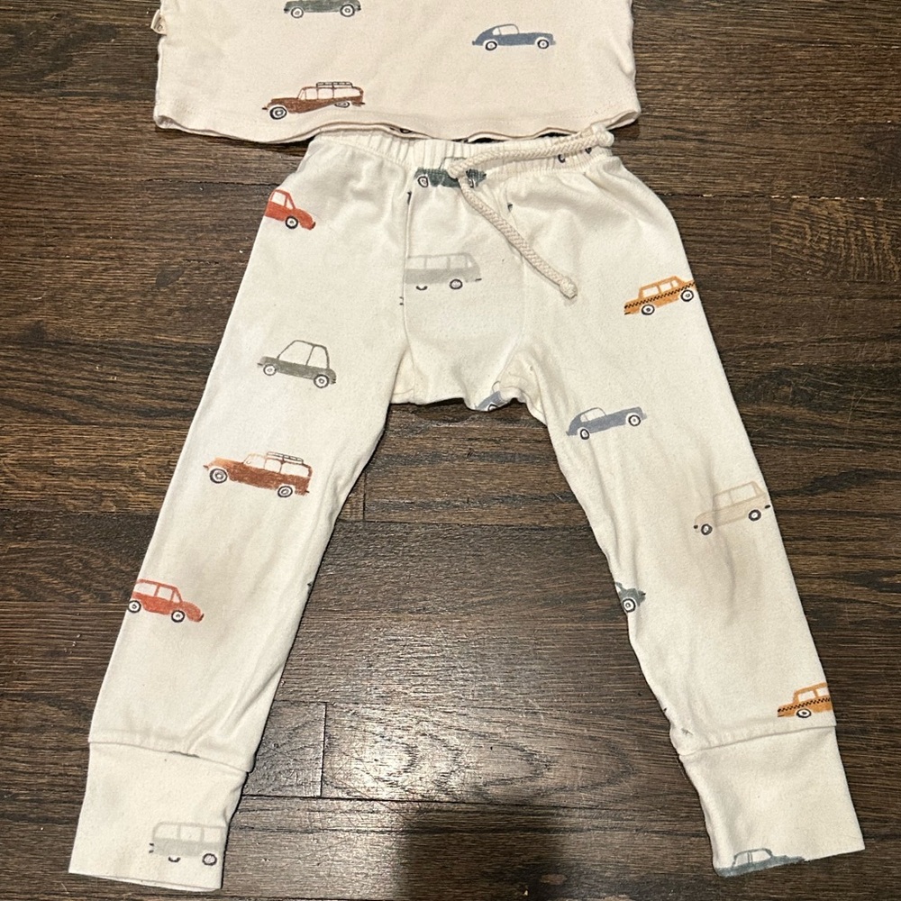 CHILDHOODS cars on natural - CC long sleeve and jogger set - Picture 13 of 16